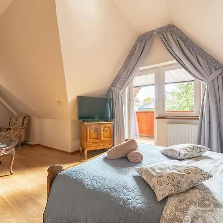 Nawrot Apartament *