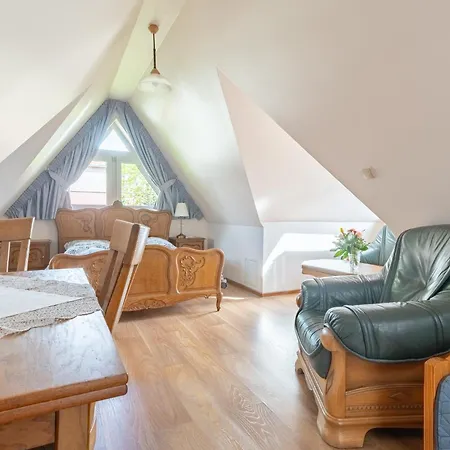 Nawrot Habitación en casa particular