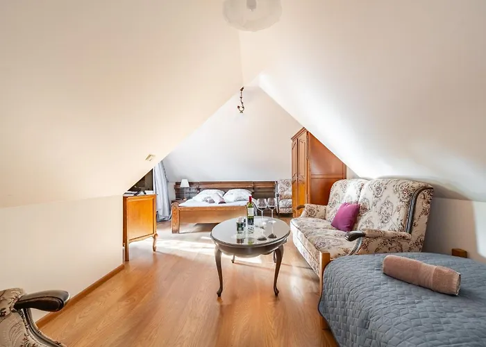 ホームステイ Nawrot *